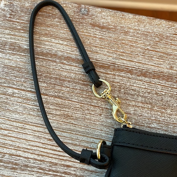 Karl Lagerfeld Black Faux Wristlet Wallet - Picture 2 of 7